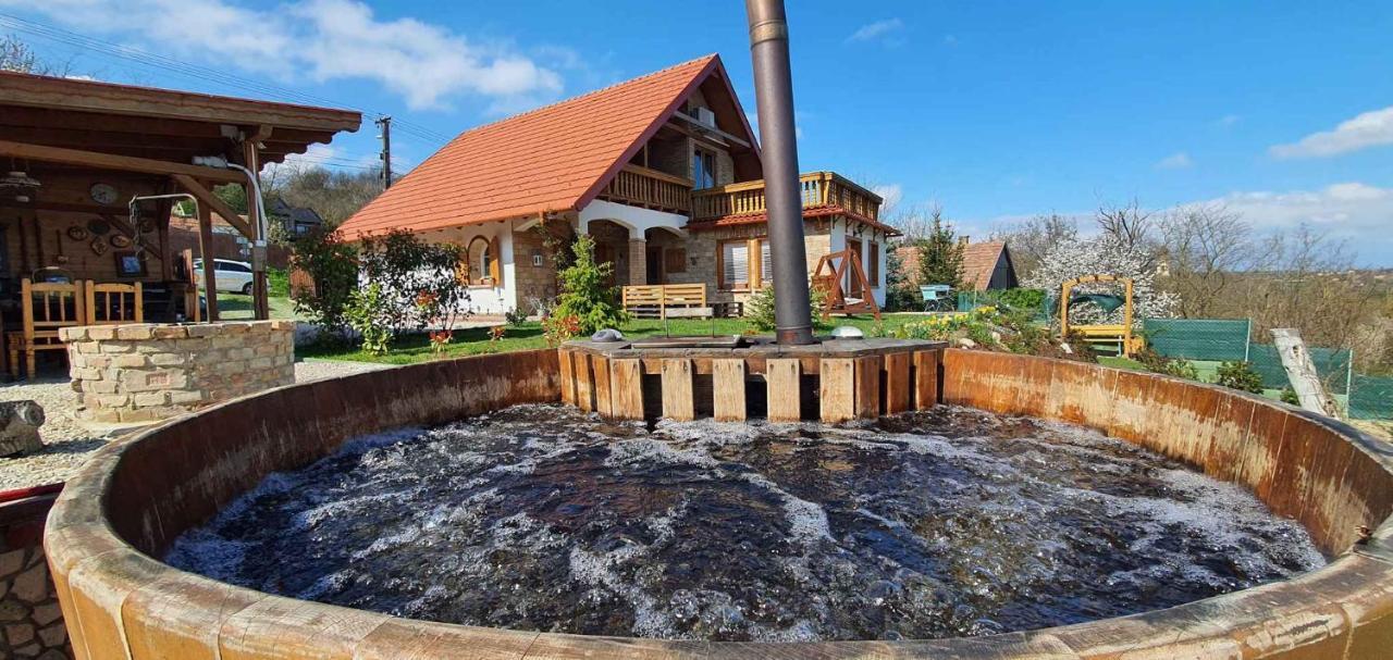 Holiday Home In Balatonendred 44893 מראה חיצוני תמונה